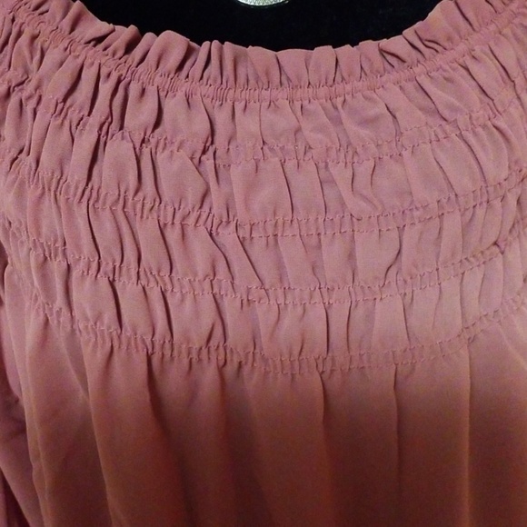 ♥️Plus Size Off Shoulder Ruffled Blouse Top - Picture 6 of 8